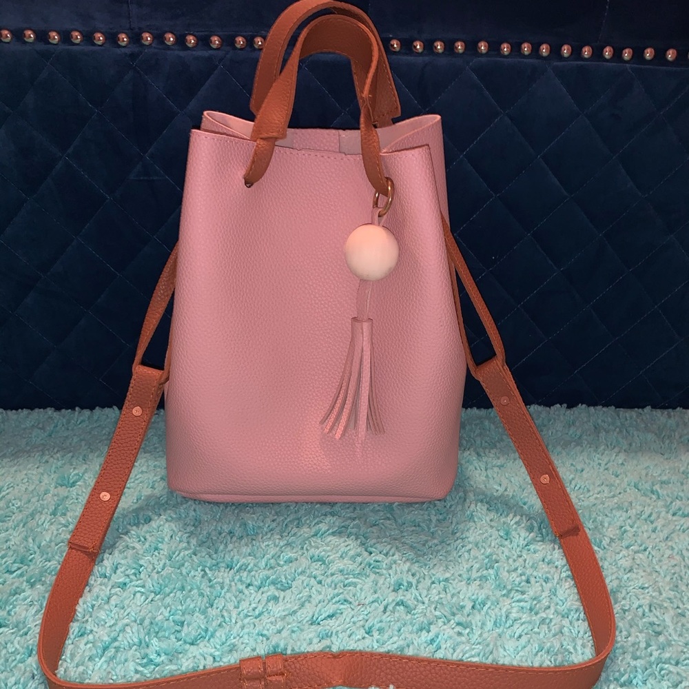 Crossbody bag